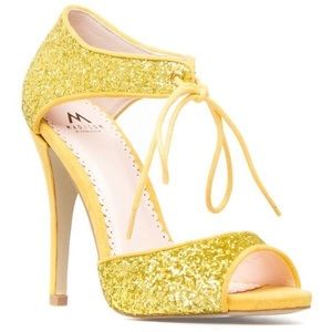 Gold Sequin Heels ✨